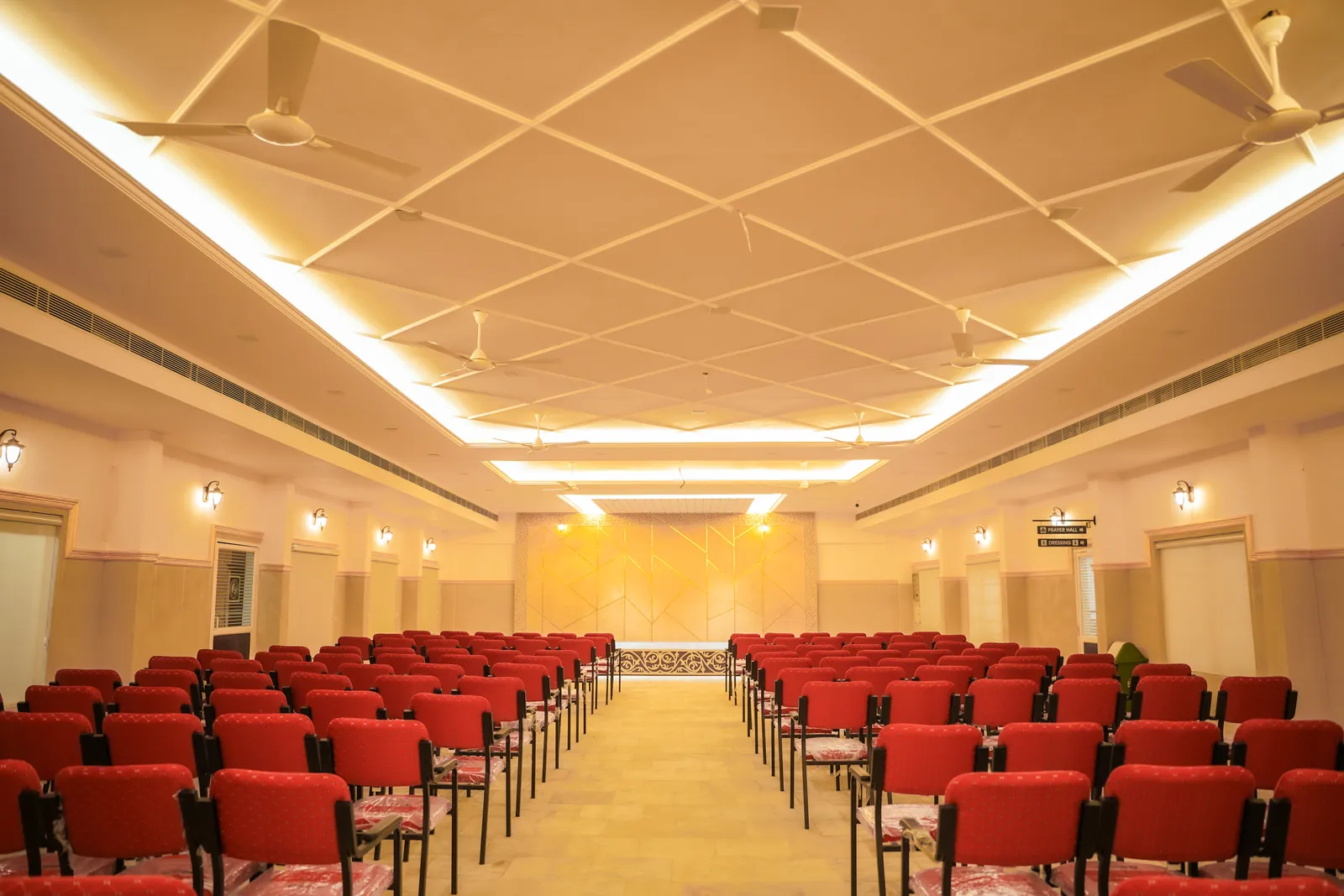 Air-conditioned Panjami Annex hall (1 of 6)